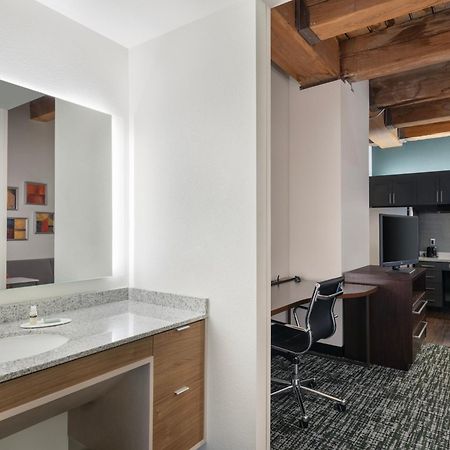 Residence Inn By Marriott Boston Downtown Seaport Экстерьер фото
