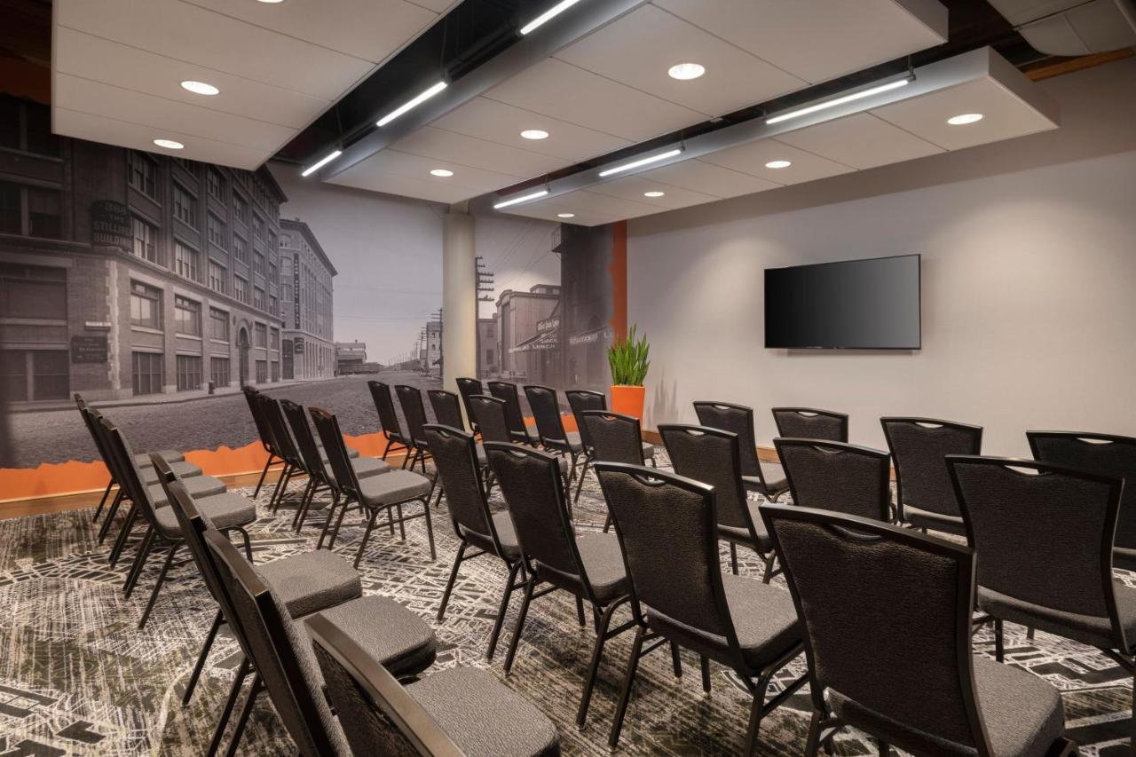 Residence Inn By Marriott Boston Downtown Seaport Экстерьер фото