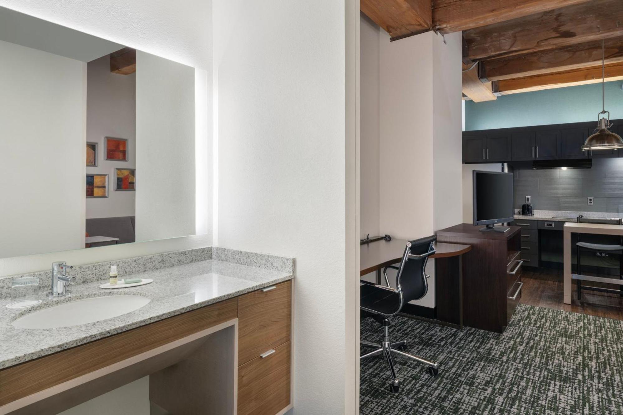 Residence Inn By Marriott Boston Downtown Seaport Экстерьер фото