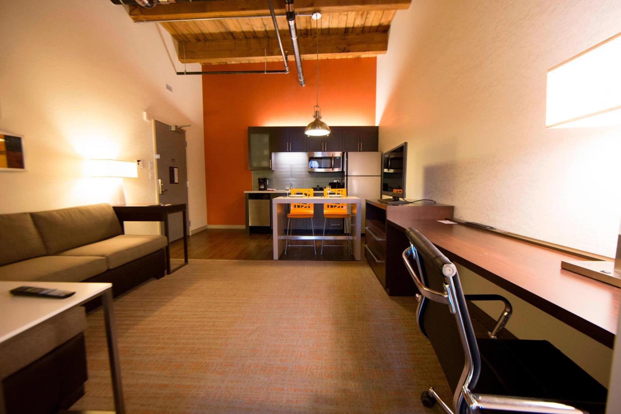 Residence Inn By Marriott Boston Downtown Seaport Экстерьер фото