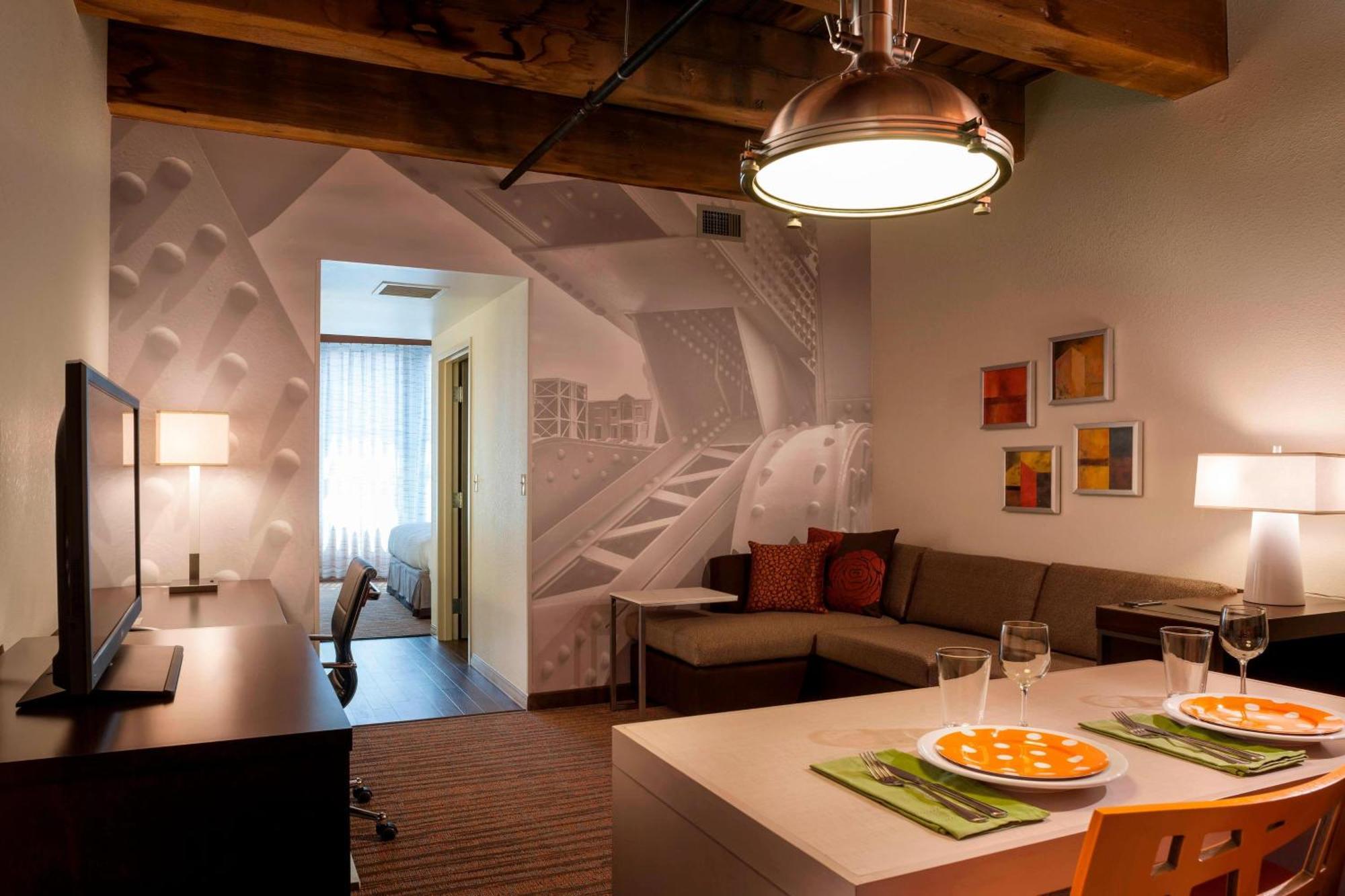 Residence Inn By Marriott Boston Downtown Seaport Экстерьер фото