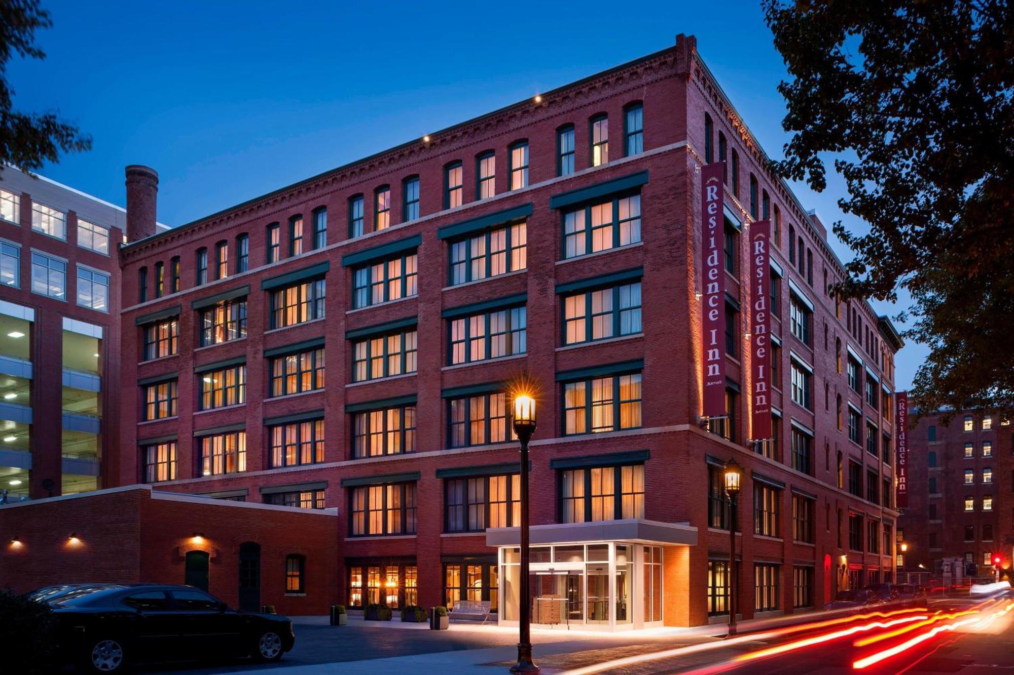 Residence Inn By Marriott Boston Downtown Seaport Экстерьер фото