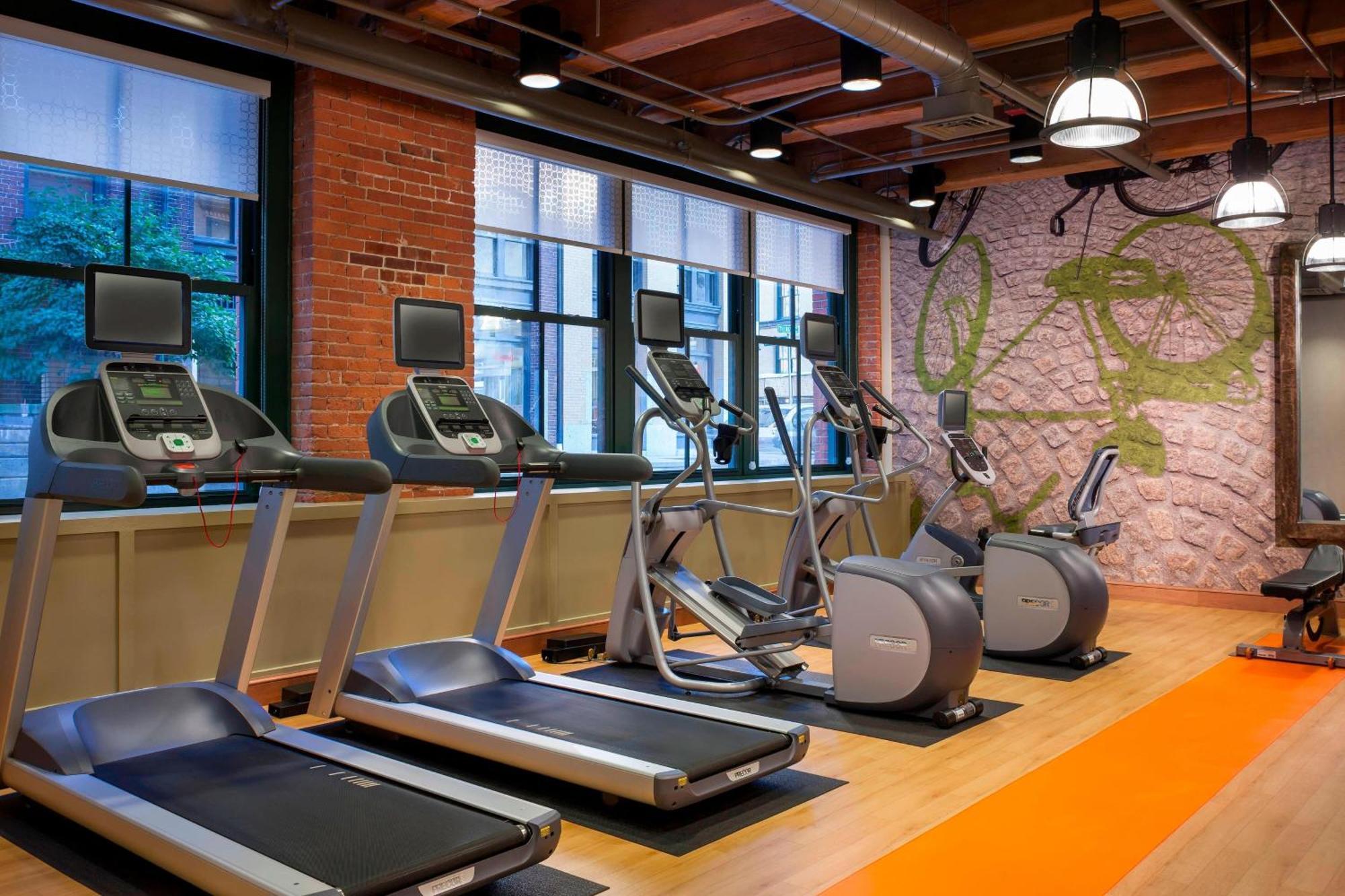 Residence Inn By Marriott Boston Downtown Seaport Экстерьер фото